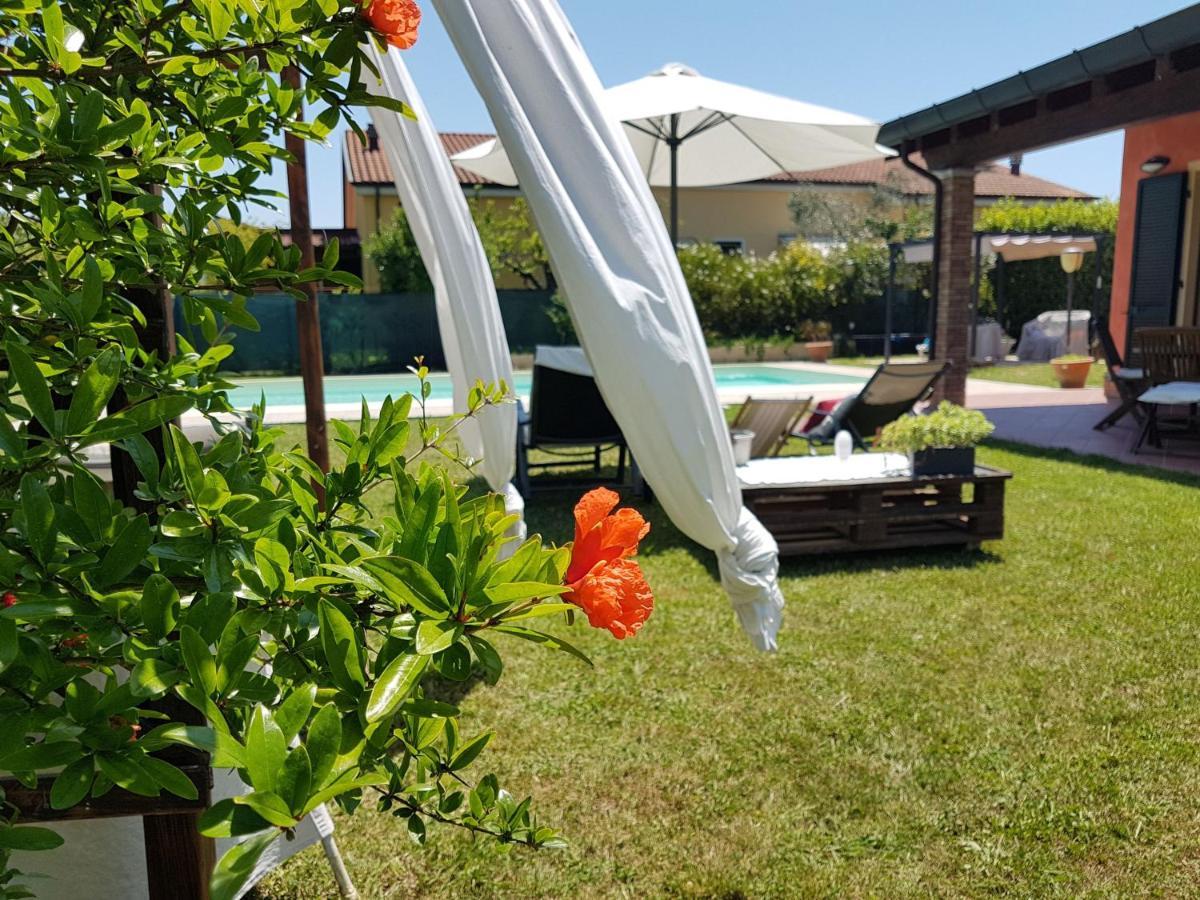 Appartamenti Ca'Melia Sarzana Esterno foto