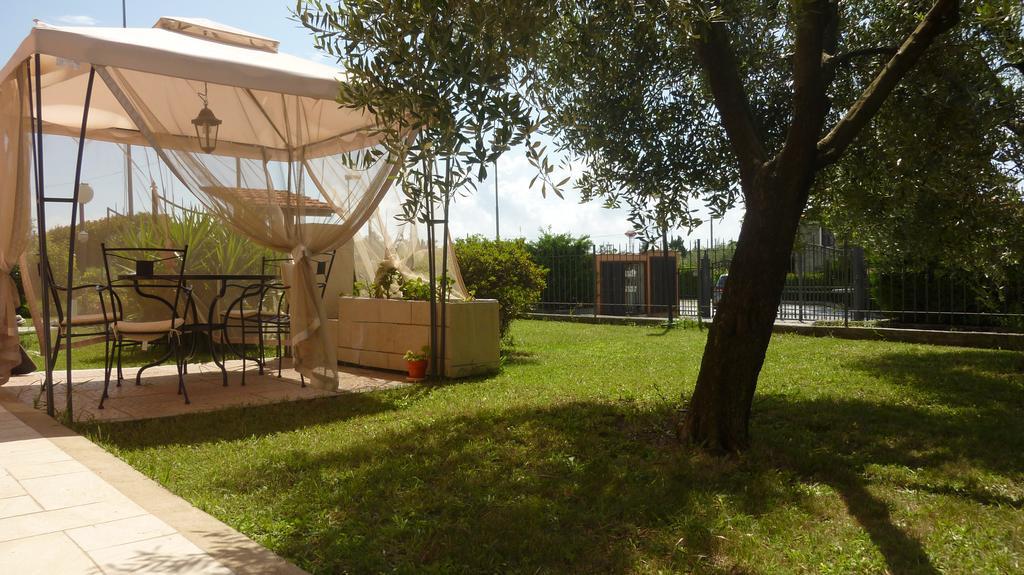 Appartamenti Ca'Melia Sarzana Camera foto