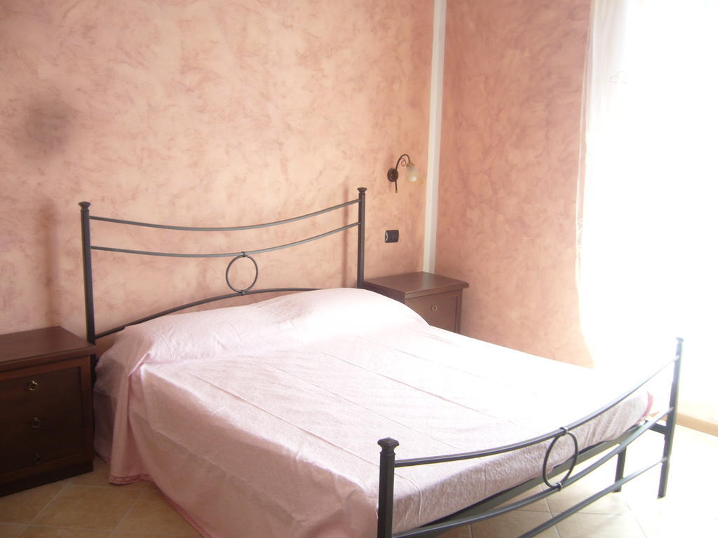 Appartamenti Ca'Melia Sarzana Camera foto