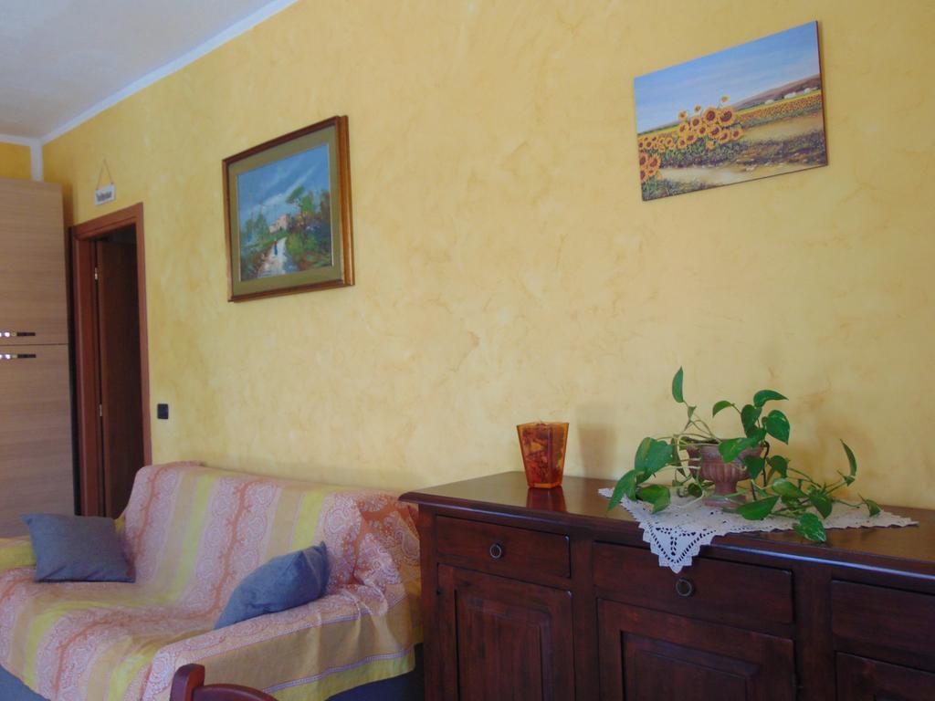 Appartamenti Ca'Melia Sarzana Esterno foto